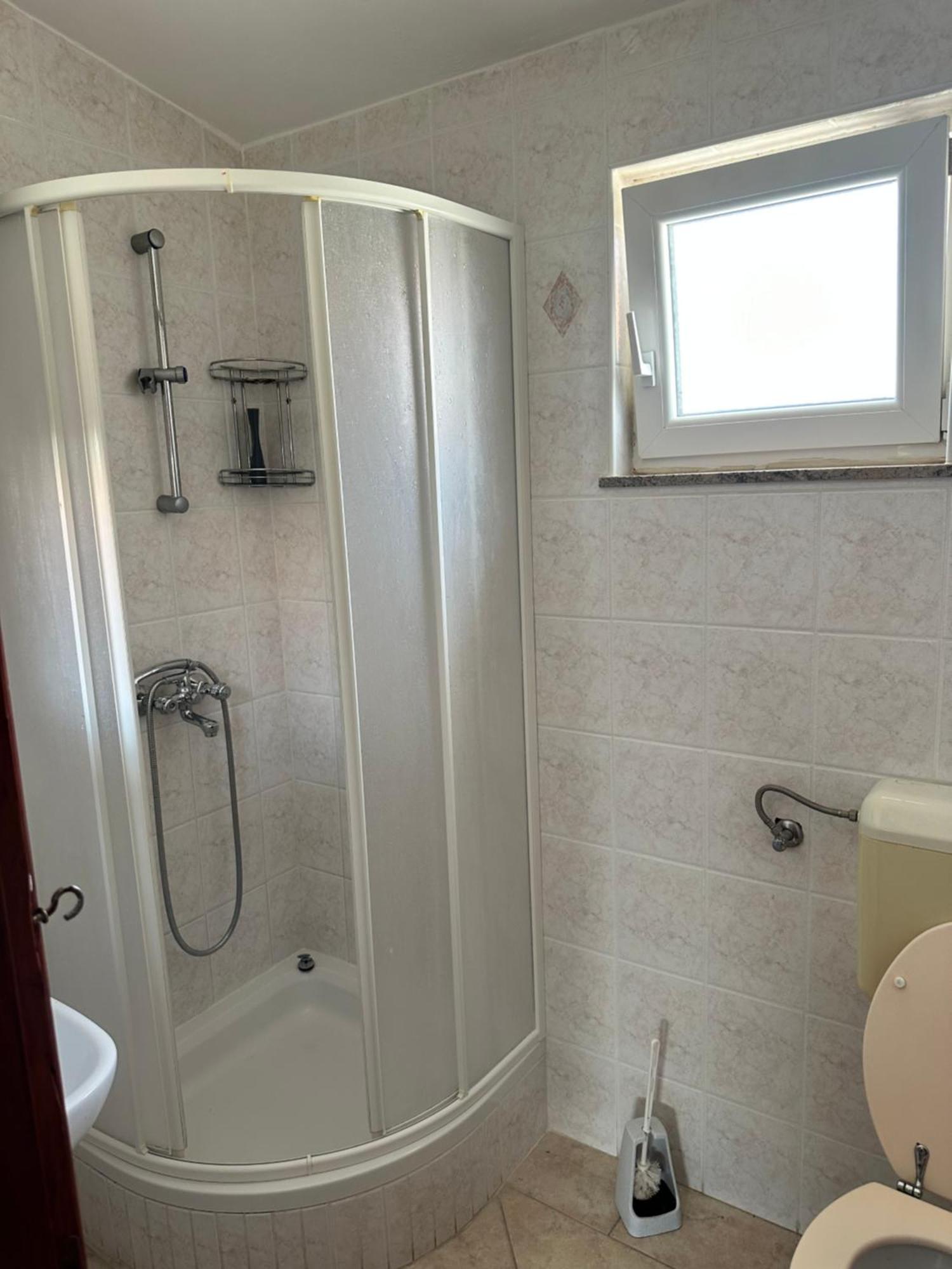 Apartments Kristina วีร์ ภายนอก รูปภาพ