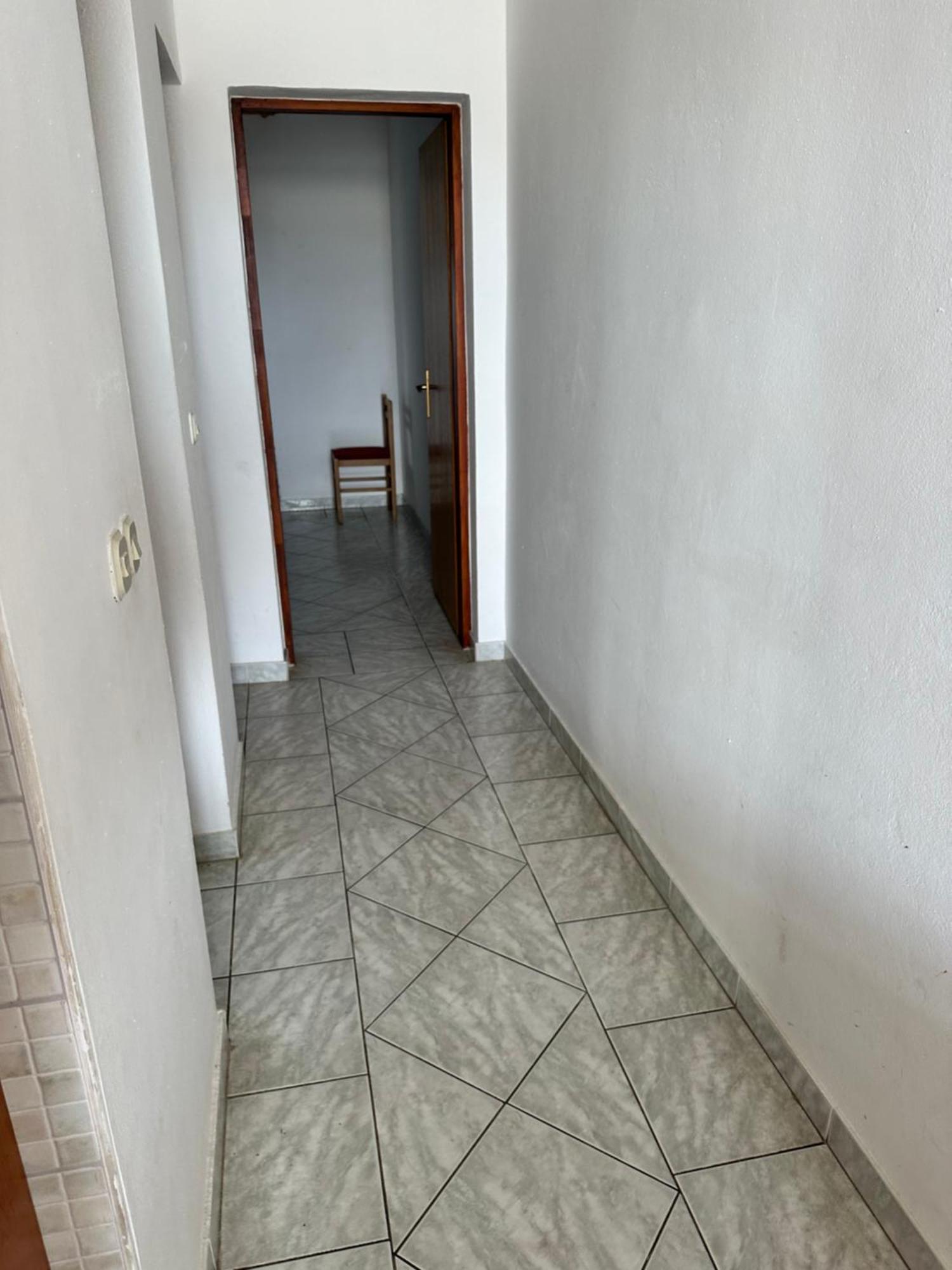 Apartments Kristina วีร์ ภายนอก รูปภาพ